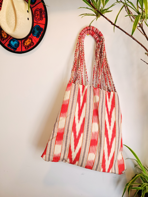 Hand Woven Organic Shoulder Tote: Red/White